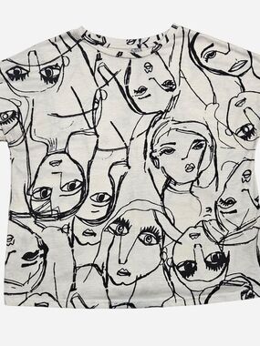 SHEIN Hand Drawn White and Black Abstract Faces Graphic Tee L